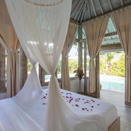 Cocowhite Villa Seminyak Extérieur photo