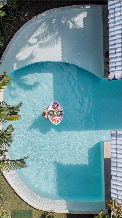 Cocowhite Villa Seminyak Extérieur photo