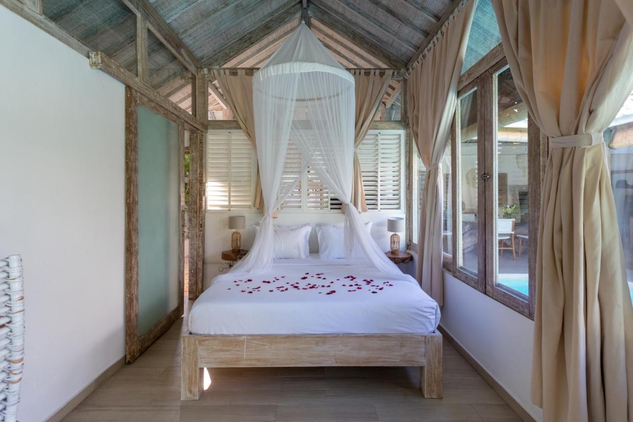 Cocowhite Villa Seminyak Extérieur photo